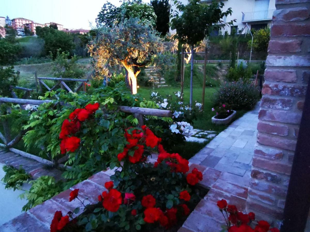 Residenza Al Poggio Degli Ulivi Villa Montepulciano Stazione Buitenkant foto